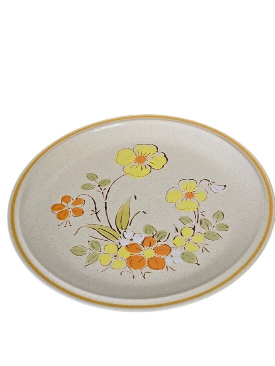 Hearthside Other - Vintage Floral Stoneware Dinner Hearthside Garden Festival Sunshine Flower 1970s